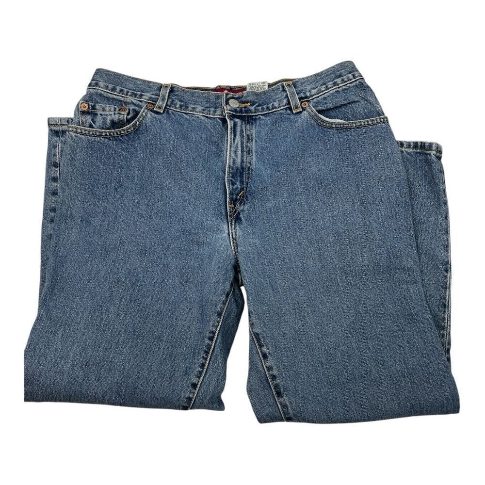 Levi’s 550 women’s relaxed fit tapered leg 14 petite jeans